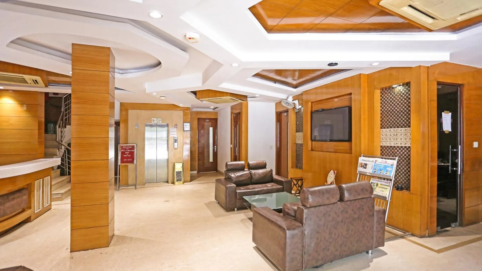 Hotel Silky Palace Near Igi Airportt New Delhi India