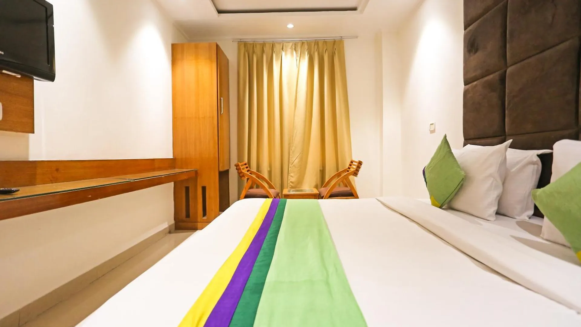 Hotel Silky Palace Near Igi Airportt New Delhi